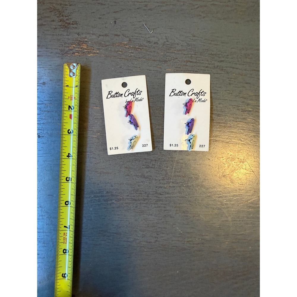 La Mode Button Crafts Bird Novelty Buttons 2 Packs of 3 Pink Purple Blue France